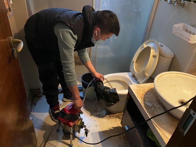 槐荫马桶疏通-疏通下水道